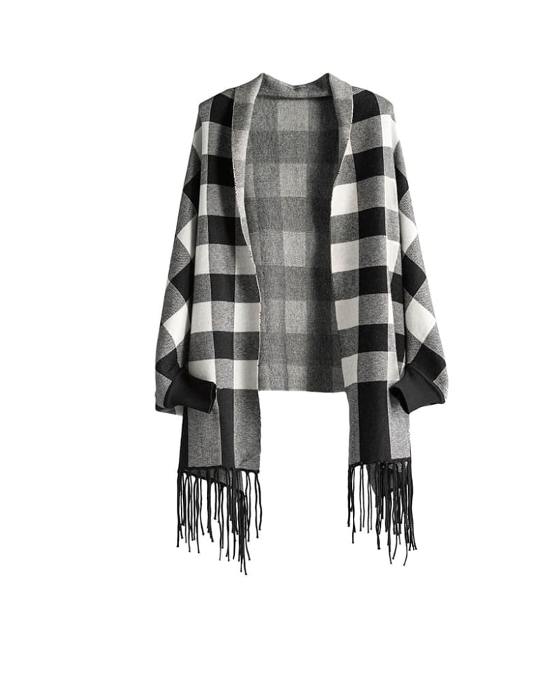 Front of a size one-size-fits-all Reeve Wrap in Black by Shiraleah. | dia_product_style_image_id:264097